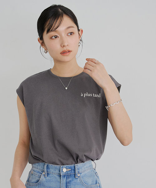 バックロゴフレンチスリーブTシャツ