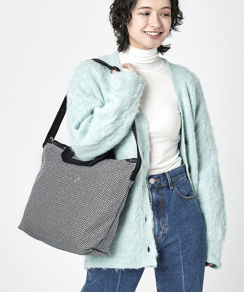 DELUXE EASY CARRY TOTE クラシックヘリンボーン | LeSportsac