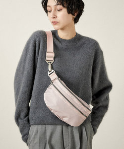 ESSENTIAL BELT BAG シルバーピンクC