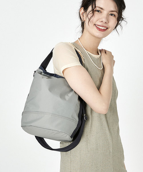 CONVERTIBLE BUCKET BAG ドーブグレー/ディープシー