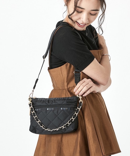 初売り❣️OUTFITTERS メンズトラベルショルダーバッグ 言いあい