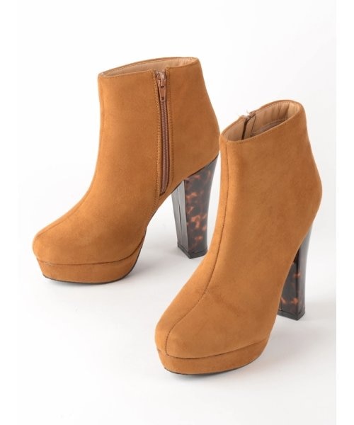 ラブリーセシル マクビー ブーツ 人気のファッショントレンド