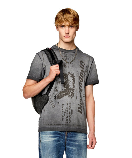メンズ Tシャツ ロゴ スリムフィット | DIESEL（ディーゼル）の通販