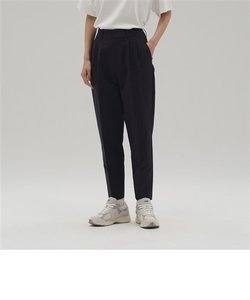 MET24 Tuck Slim Tapered Pants