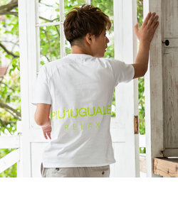1PIU1UGUALE3 RELAX(ウノピゥウノウグァーレトレ) ネオンカラーロゴプリントTシャツ
