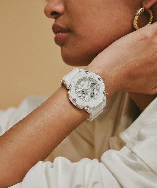 腕時計、アクセサリー メンズ腕時計 G-SHOCK(ジーショック)【正規代理店】 20気圧防水/腕時計/GMA-S2200M 