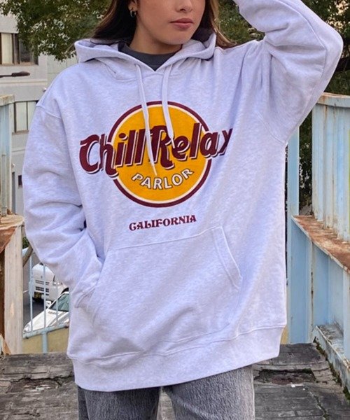 CHILLAX(チラックス)プルオーバーフーディ/ロゴパーカー/オーバーサイズ/セットアップ対応/234OO2PK029CL/レディース/ムラサキスポーツ