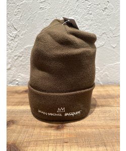 NEW ERA (ﾆｭｰｴﾗ) - BASIC CUFF KNIT JEAN MICHEL BASQUIAT (ﾍﾞｰｼｯｸ ｶﾌ ﾆｯﾄ ｼﾞｬﾝ･ﾐｼｪﾙ･ﾊﾞｽｷｱ)