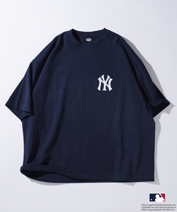 限定展開 MLB/メジャーリーグベースボール 別注 9オンス Heavyweight ビッグシルエット ワンポイントデザイン クルーネックTシャツ/NY