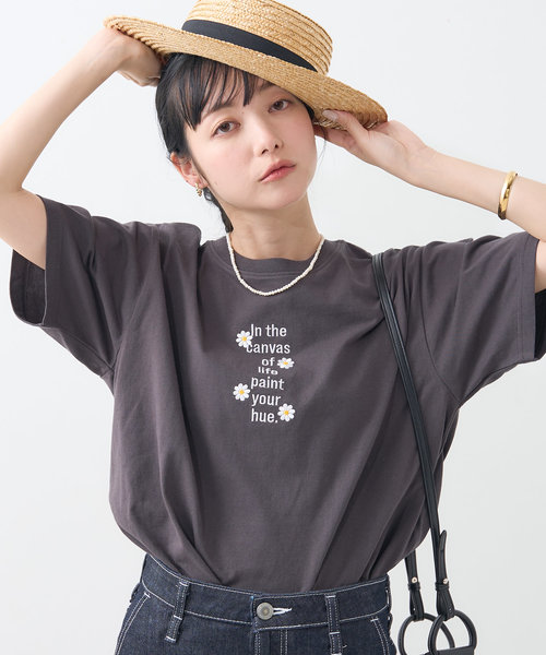 ミニロゴデイジーTシャツ/ビッグシルエットTシャツ/ロゴ刺繍Tシャツ