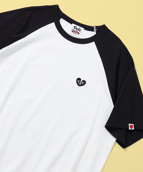割れハート 刺繍ロゴ クルーネック ラグランスリーブTEE/半袖Tシャツ/リラックスフィット