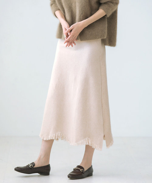 裾フリンジニットスカート | Bou Jeloud（ブージュルード）の通販 - &mall