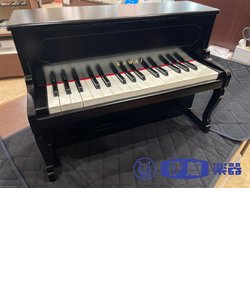 KAWAI ミニアップライトピアノ　BK