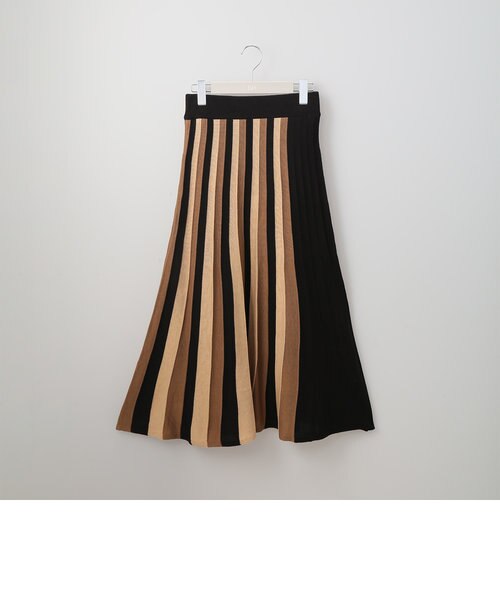 lohen スカートパンツ　アイボリー　バーニーズ銀座限定色 lohen スカートパンツ アイボリー バーニーズ銀座限定色 （配色