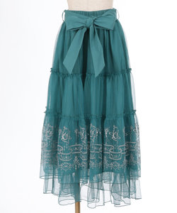 エトワール刺繍チュールスカート