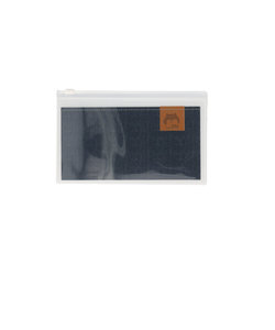 マスクケース 持ち運び 抗菌 日本製 通販 おしゃれ かわいい 仮置き マスク ケース 携帯 ポーチ 仕切り付き コンパクト スリム ジッパーケース