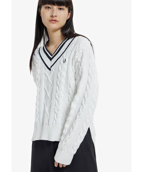 Cable Knit V-Neck Jumper - K4114 | FRED PERRY（フレッドペリー）の