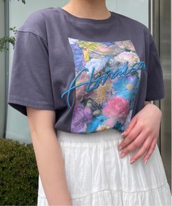 フラワーグラフィックプリントTシャツ