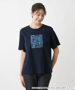 フラワーＴシャツ