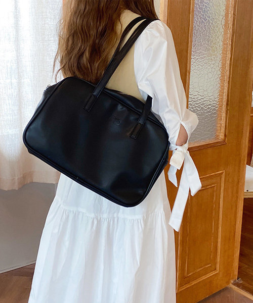 ハンドバッグ　ストライプ　ホワイト　白　韓国風　シンプル　バッグ