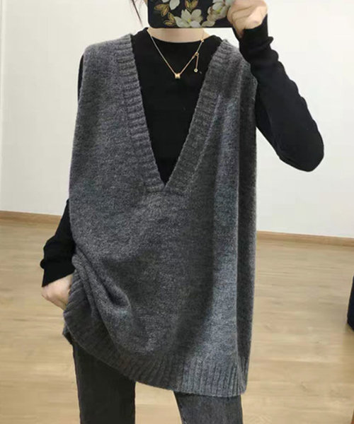 オーバーVネックベスト 秋 冬 韓国ファッション 10代 20代 30代 レディース 暖かい 可愛い 大人カジュアル 黒 白 レイヤードアイテム