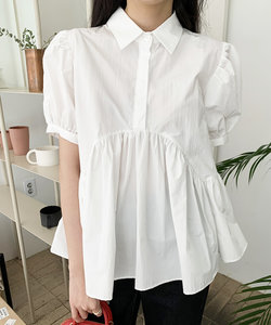 パフスリーブブラウス レディース 10代 20代 30代 韓国ファッション カジュアル 夏 シンプル 可愛い トップス 半袖 シャツ 黒 白
