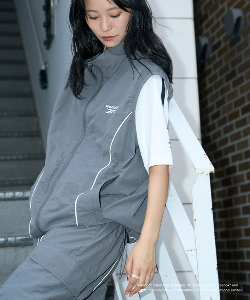 【Reebok別注】ナイロンベスト