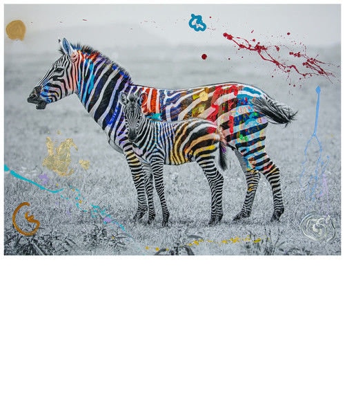 LION AFTER THE NAP - イエローコーナーのアートフォト／写真作品