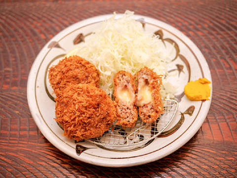 Tomikinton