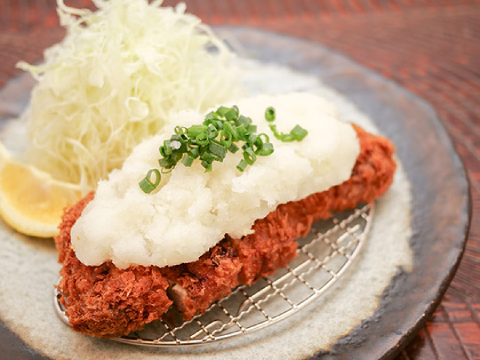 Tomikinton
