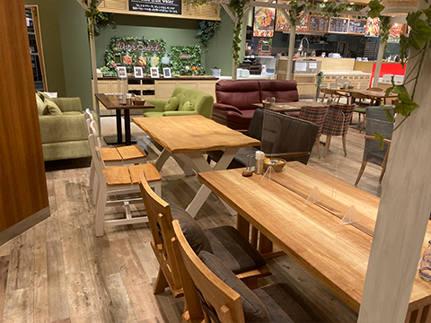 信州上高地梓咖啡LaLaport Koshien店