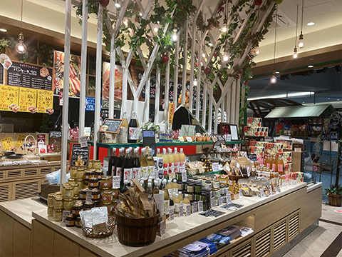信州上高地梓咖啡LaLaport Koshien店