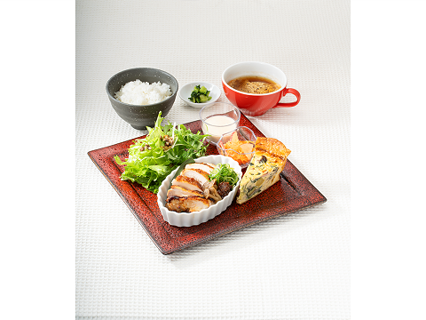 信州上高地梓咖啡LaLaport Koshien店