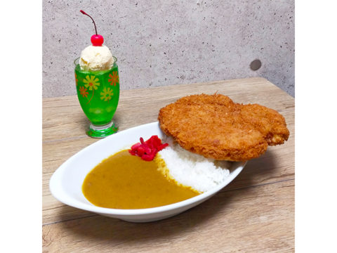 カレー・喫茶　ニューダルニー