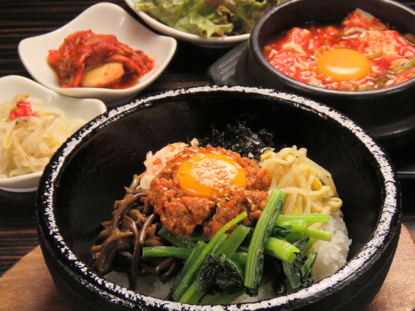 야키니쿠・한국 요리 KollaBo