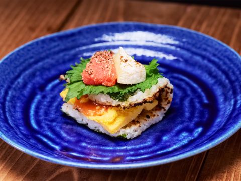 GOCHISOYAKIMUSUBI ONIMARU