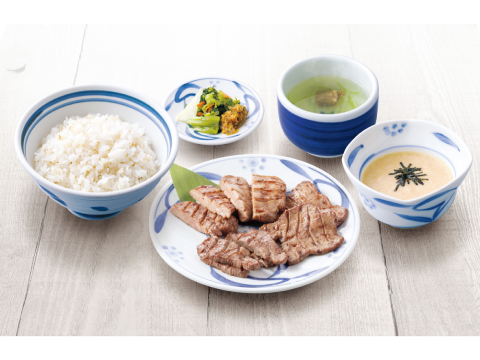 牛舌山药泥麦饭葱花