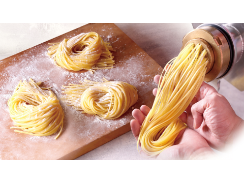 生パスタ専門店スパラ