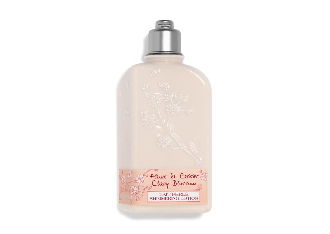チェリーブロッサム シマーリングボディミルク 250mL