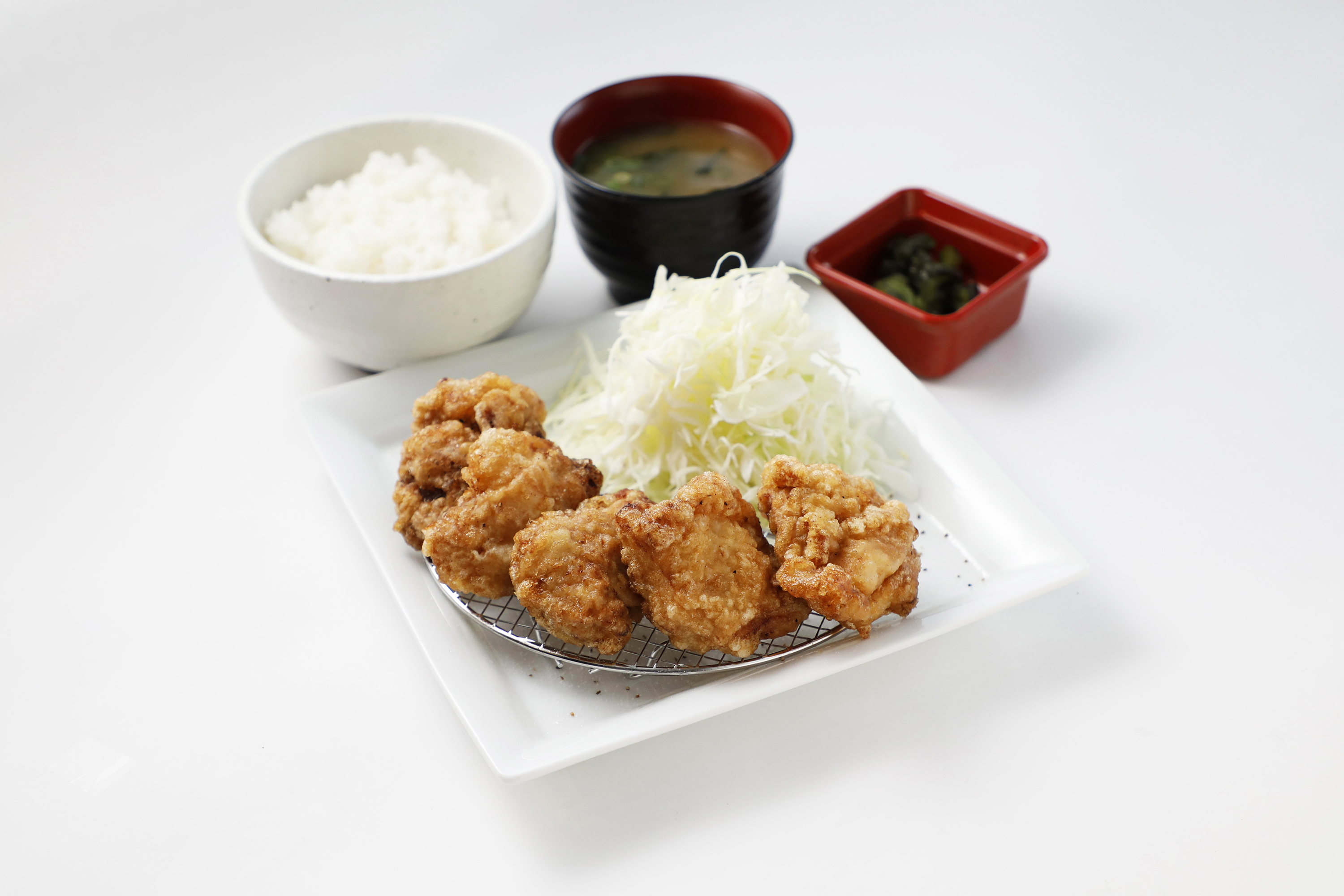 からあげ 定食 丼 がﾌﾞﾘﾁｷﾝ ららぽーと名古屋みなとアクルス