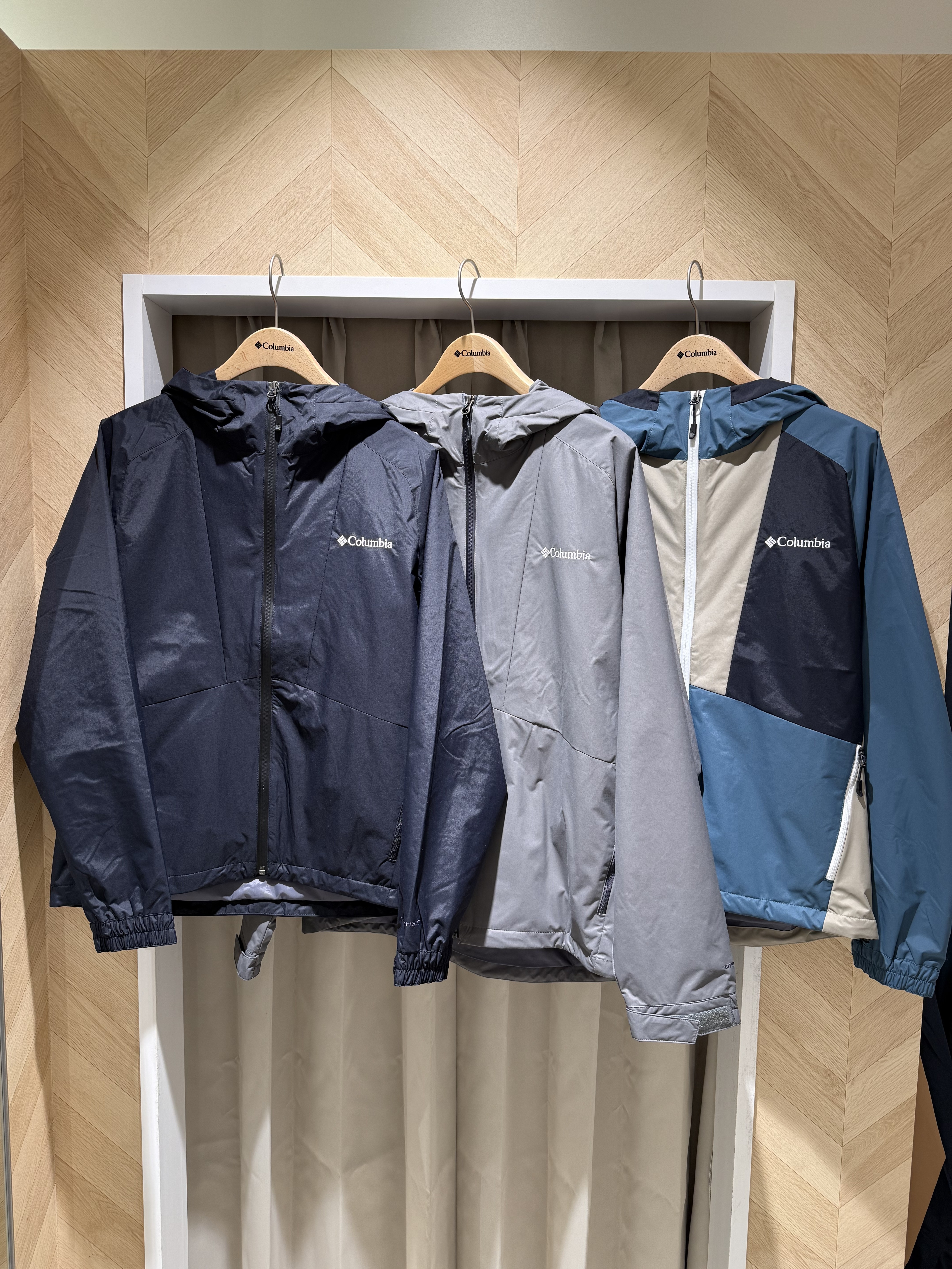 けいいちCOLUMBIA スキーナサンクチュアリジャケット セール