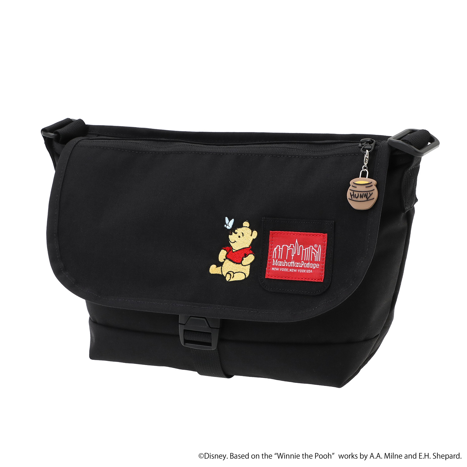 【8500円→8000円に値下げ中!!】MLB WORLD TOUR のポーチ Winnie the Pooh | ららぽーとTOKYO-BAY