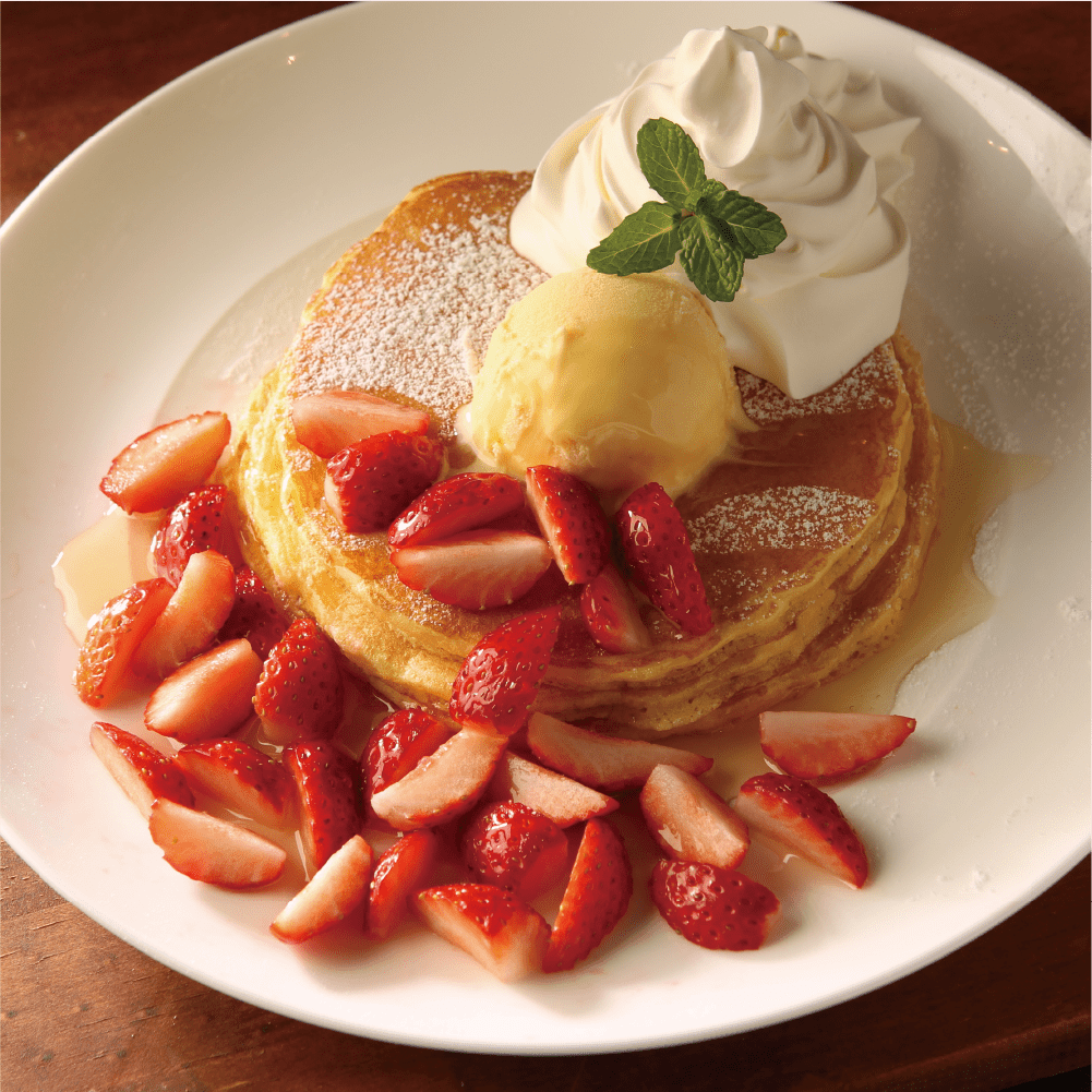 いちごとメープルのパンケーキ