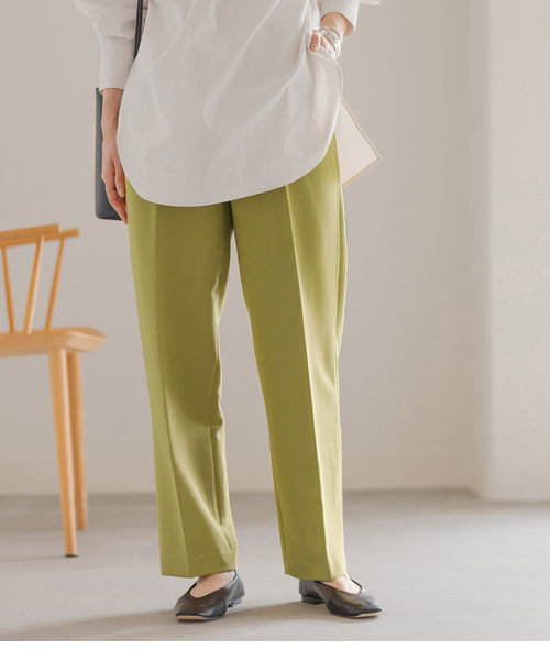 ピスタチオカラーが話題 秋の グリーン コーデ アーバンドック ららぽーと豊洲