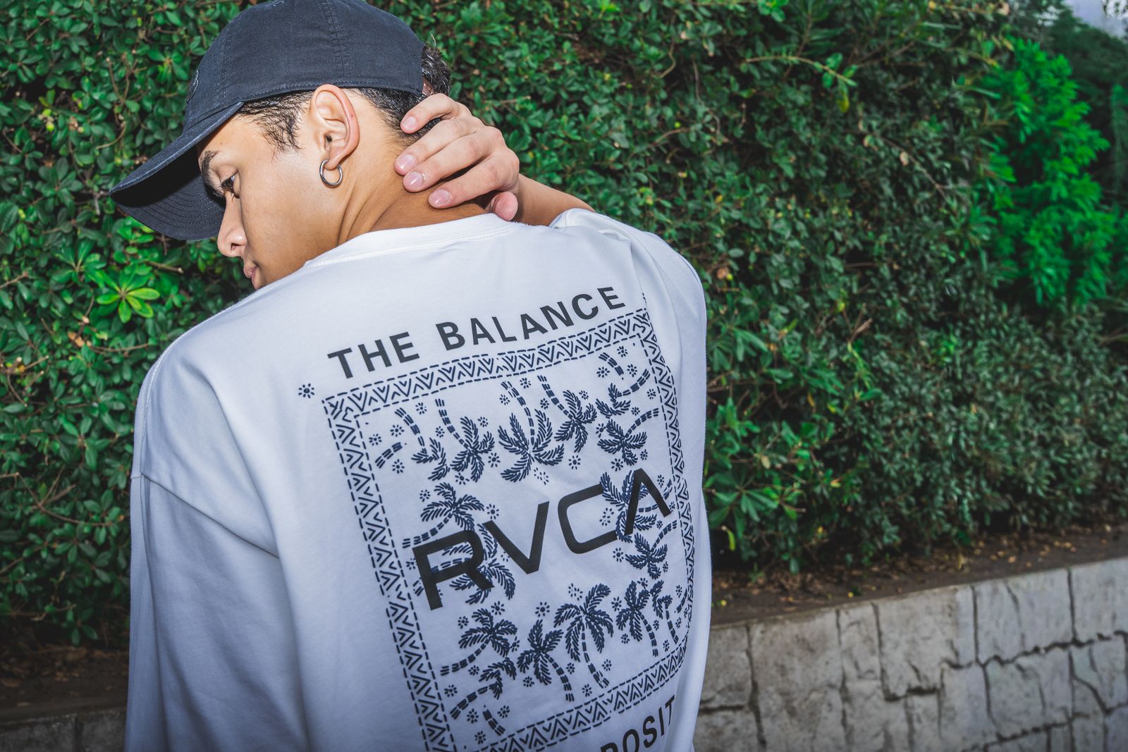 しよつまーや T-shirts you'll want to wear even on hot days] | LaLaport YOKOHAMA