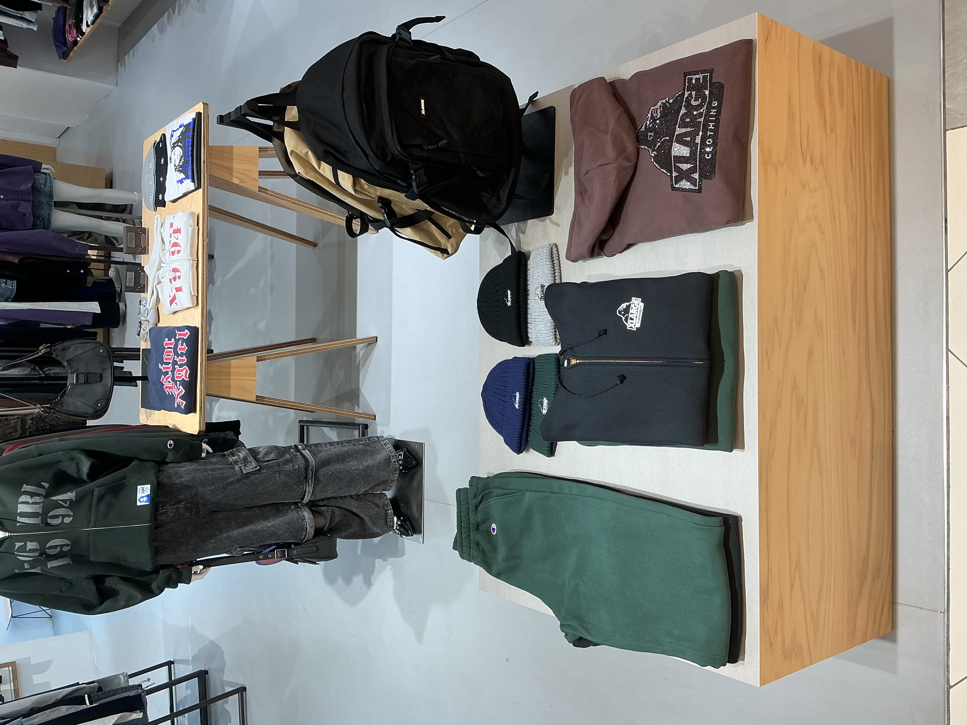 XLARGE × champion コラボ登場‼️ | ラゾーナ川崎プラザ