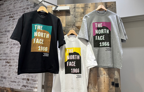 THE NORTH FACE のビッグシルエットTシャツ