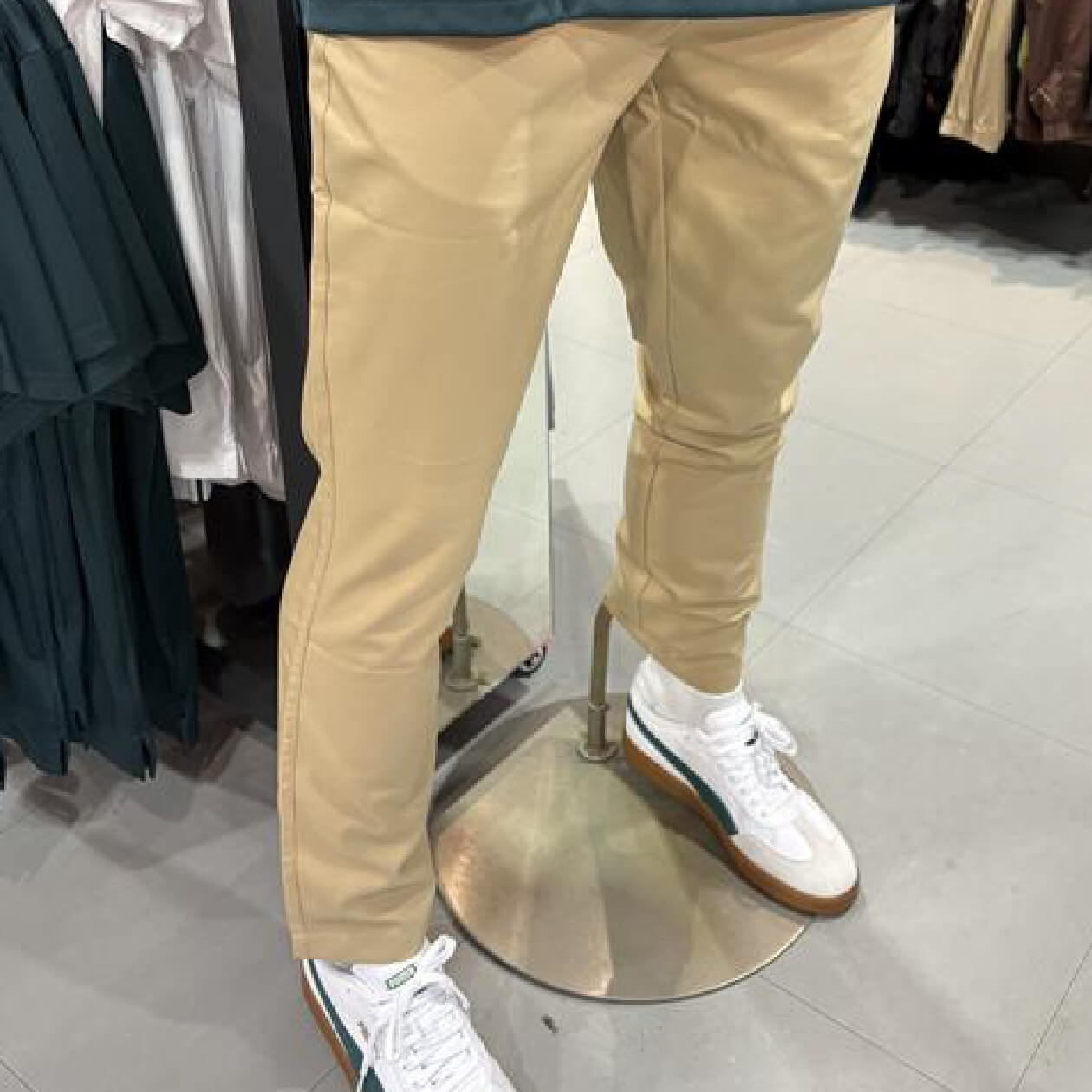 〈PUMA〉ゴルフパンツ