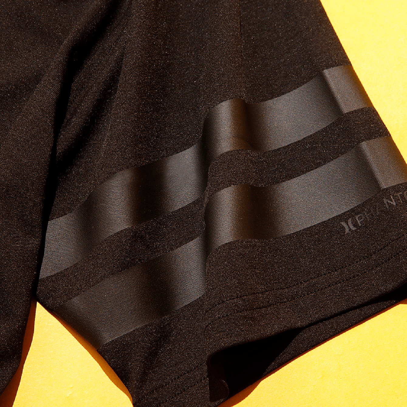 〈Hurley〉ポロシャツ