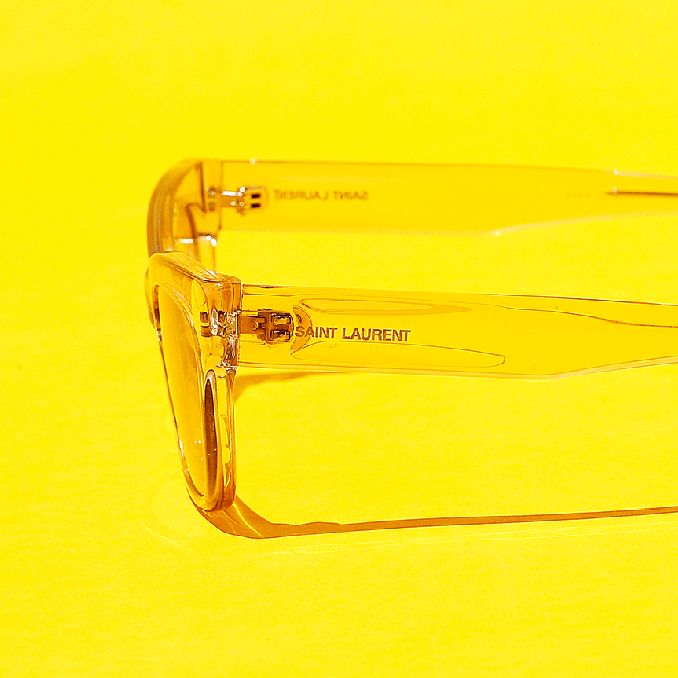〈SAINT LAURENT〉サングラス